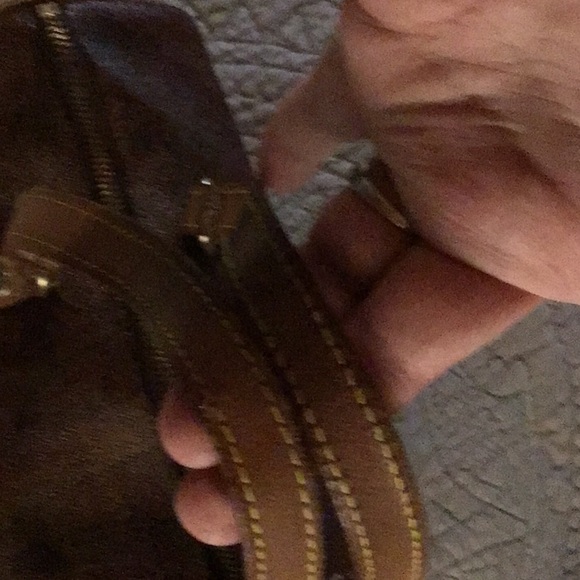 EUC ETRO Burgandy Paisley Cylinder Leather Barrel Shoulder Small Size Bag - Picture 12 of 12